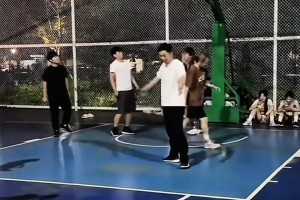 有人帮我看看这是AI吗？